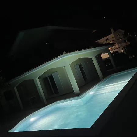 Villa Maison Chaleureuse Avec Piscine & Vue Panoramique *